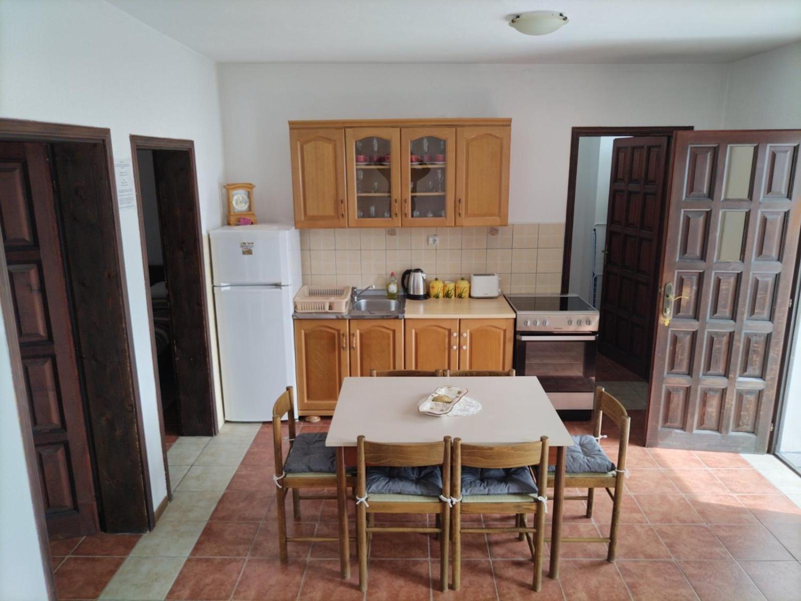 Apartment Ivana Kotor Exterior photo