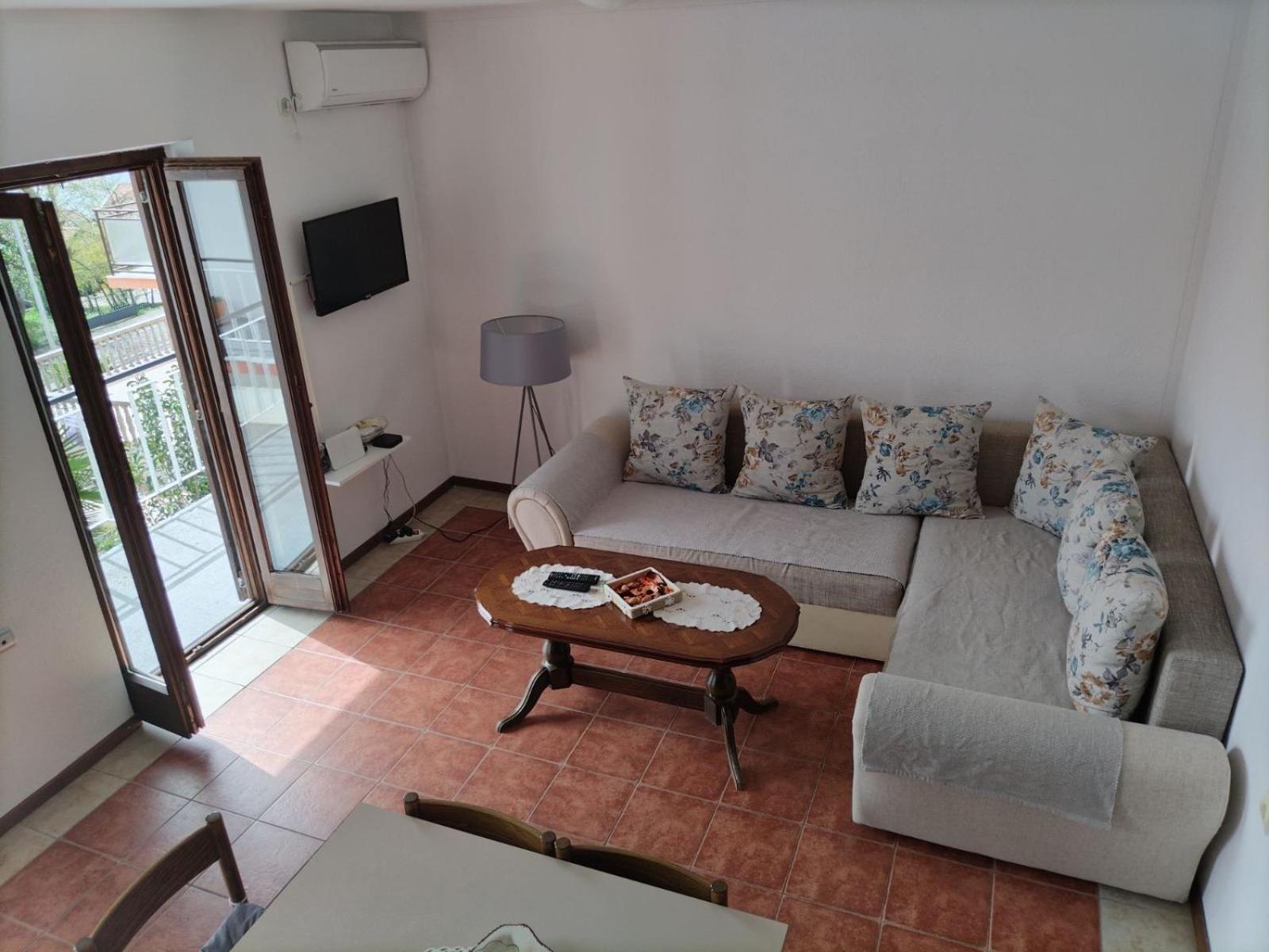 Apartment Ivana Kotor Exterior photo